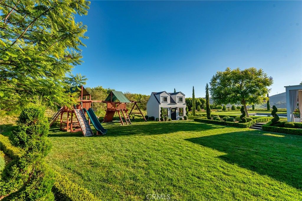 Backyard, Exterior, Playground