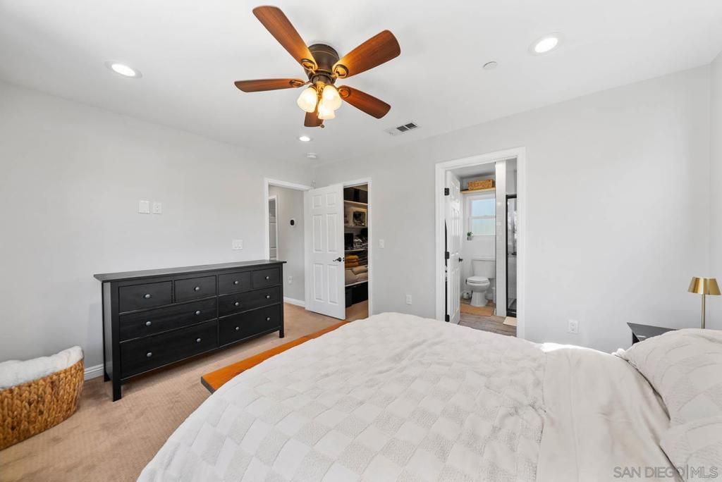 Bathroom, Bedroom, Interior, Recessed Lighting