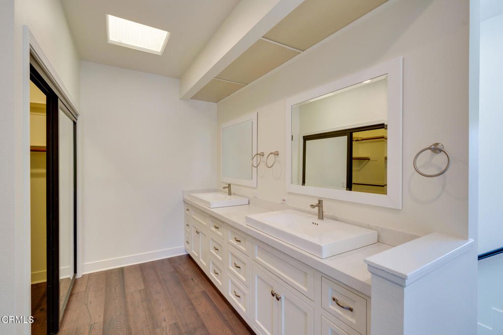 Bathroom, Dual Sink Vanities, Interior, Wood Texture Flooring