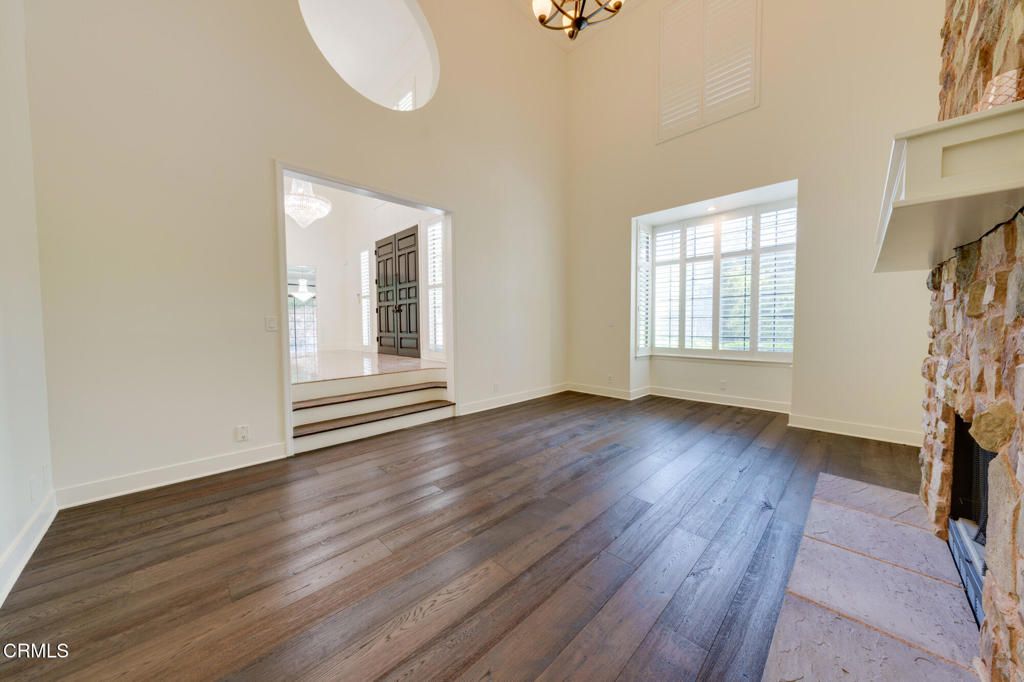 Chandelier, Interior, Wood Texture Flooring