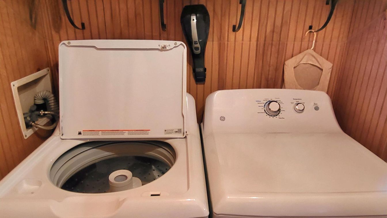 Interior, Utility Closets, Washer