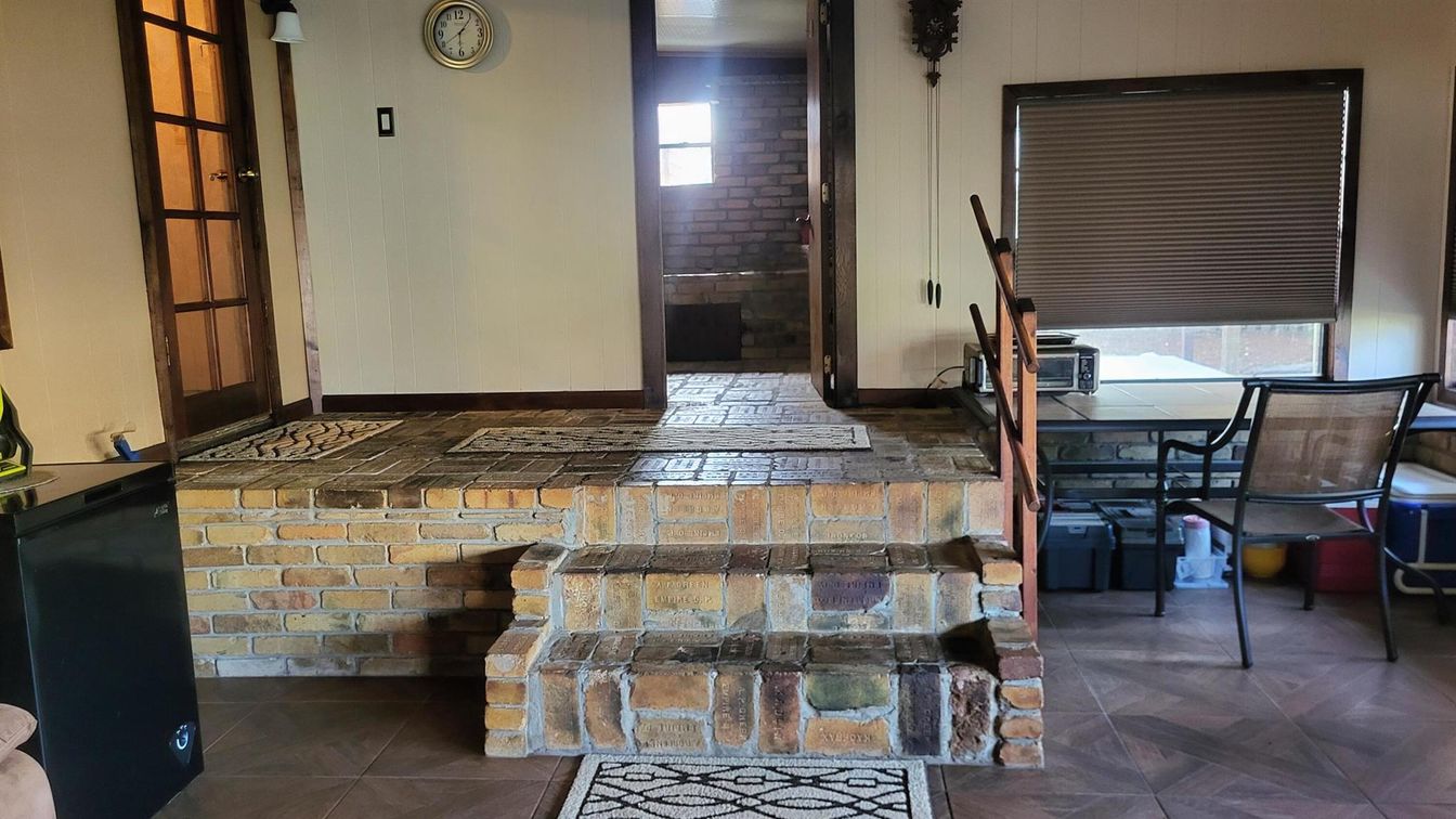 Dining room, Interior