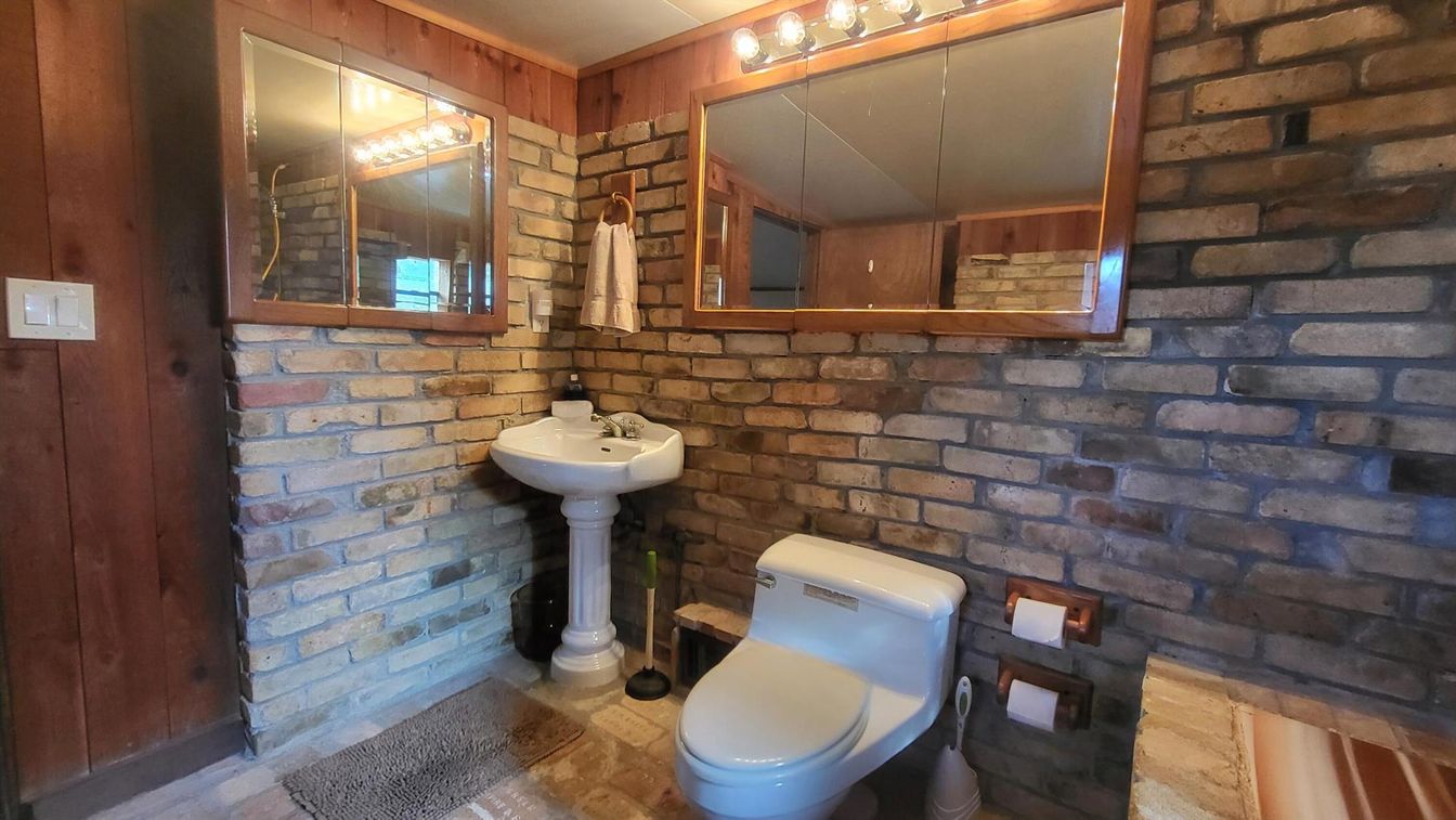 Bathroom, Interior, Stone Walls