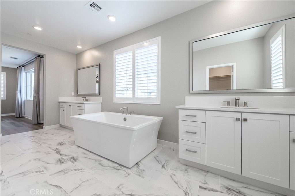 Bathroom, Dual Sink Vanities, Free Standing Baths, Interior, Marble, Recessed Lighting