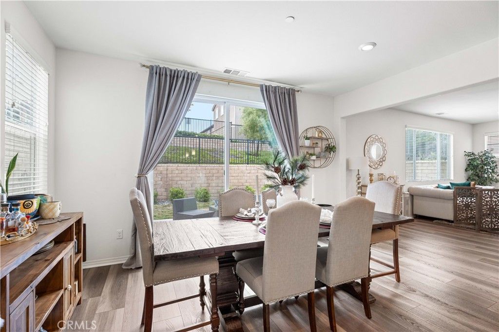 Dining room, Interior, Living room, Recessed Lighting, Wood Texture Flooring