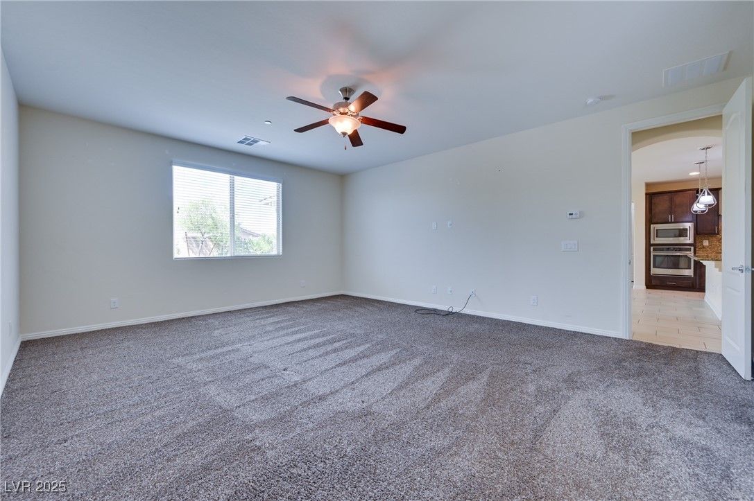 Empty room, Interior, Kitchen, Pendant Lights
