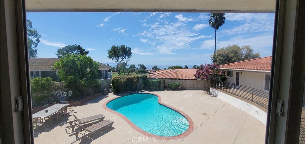 Exterior, Pool, Other