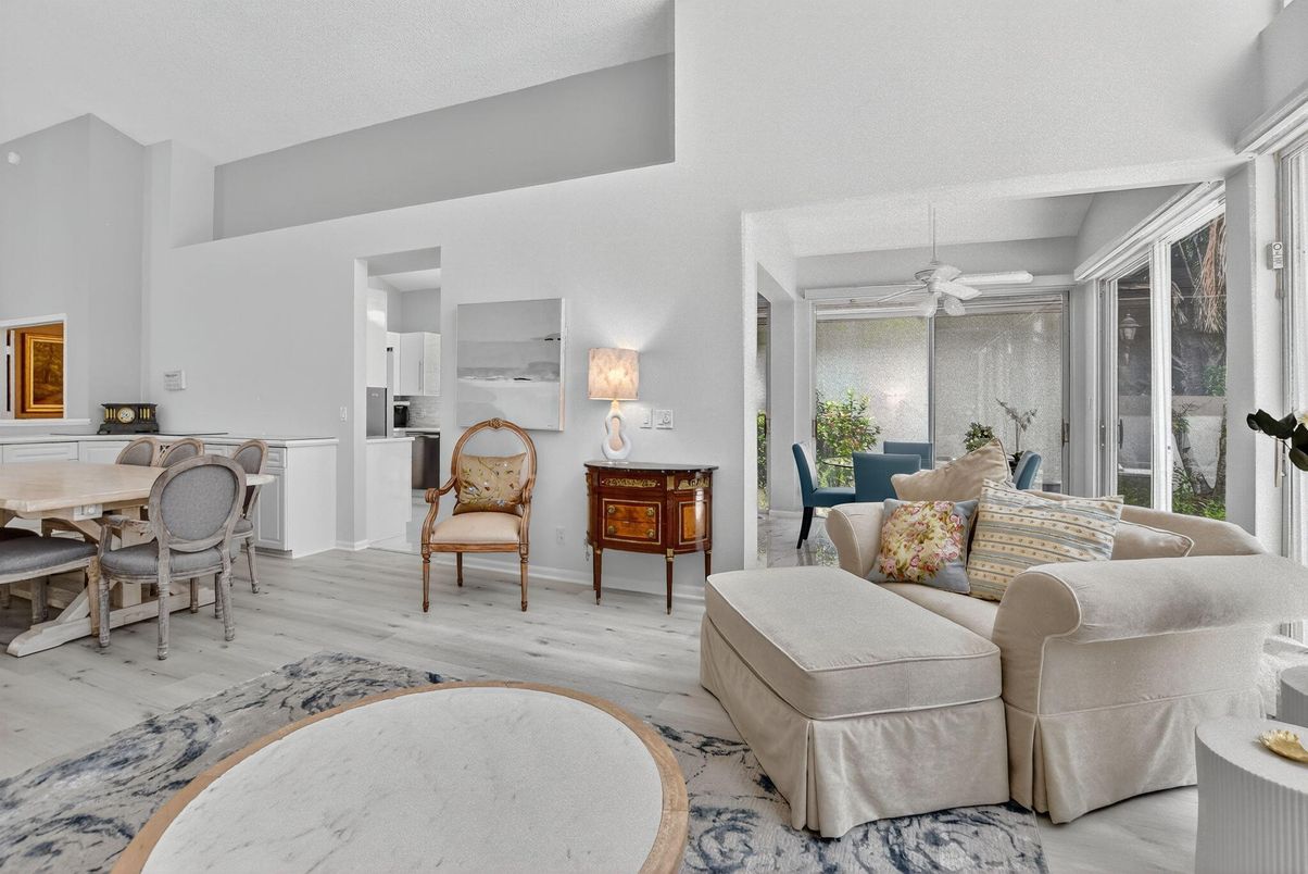 Dining room, Interior, Living room, Wood Texture Flooring