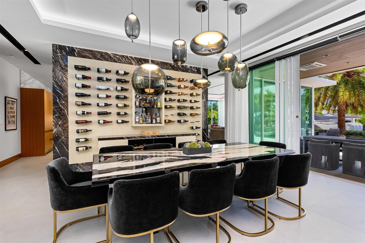 Dining room, Interior, Pendant Lights