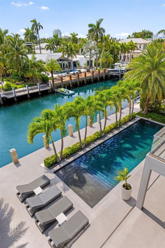 Exterior, Pool, Water