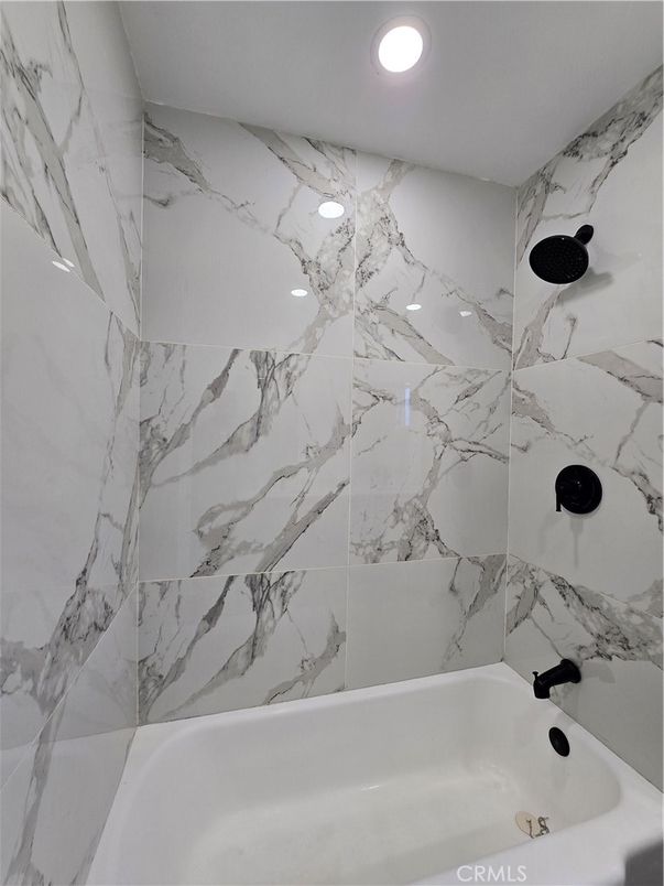 Bathroom, Interior, Marble Walls, Recessed Lighting