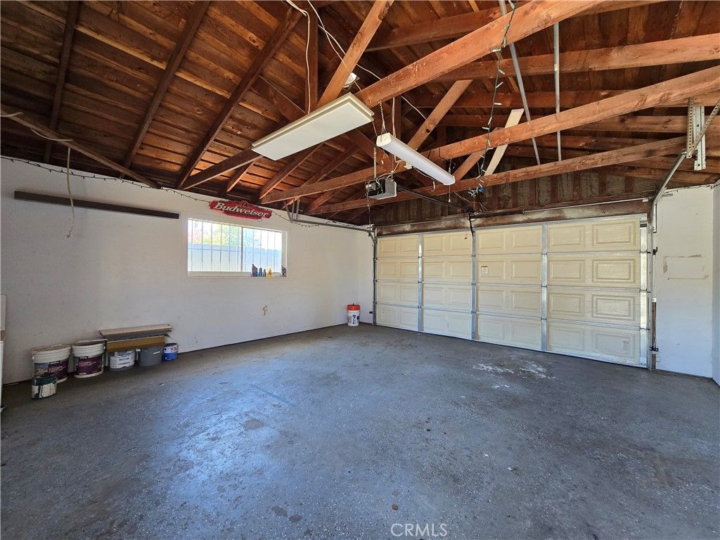 Garage, Interior, Wooden Beams, Wooden Ceilings