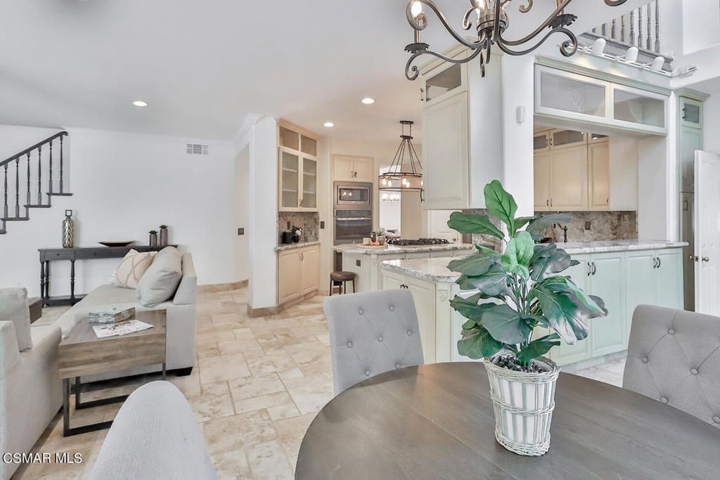 Chandelier, Dining room, Interior, Kitchen, Pendant Lights, Recessed Lighting, Stainless Steel Appliances