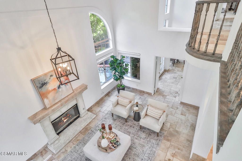 Fireplace, Interior, Living room, Pendant Lights