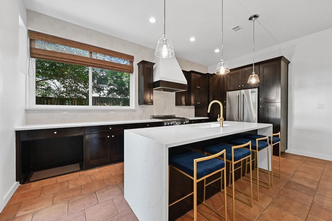 Interior, Kitchen, Pendant Lights, Recessed Lighting, Stainless Steel Appliances