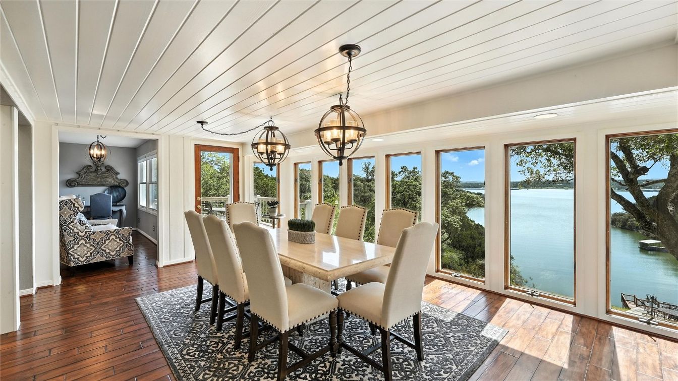 Chandelier, Dining room, Interior, Pendant Lights, Water, Wood Texture Flooring