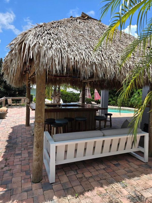 Exterior, Hot Tub