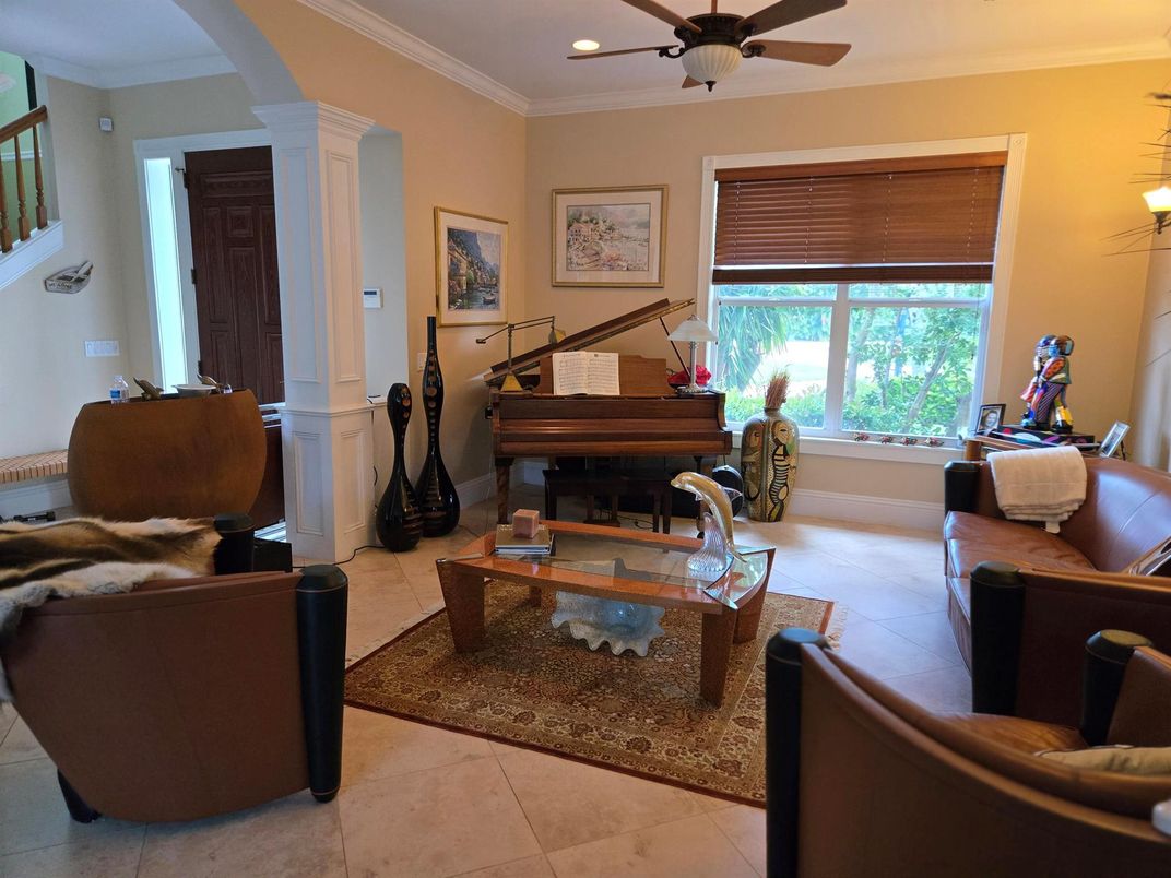 Interior, Living room, Piano, Recessed Lighting