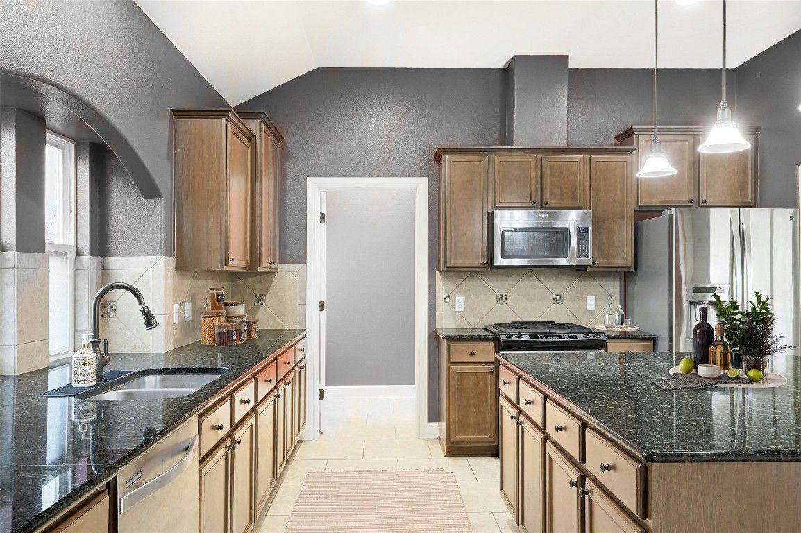 Interior, Kitchen, Pendant Lights, Recessed Lighting, Stainless Steel Appliances
