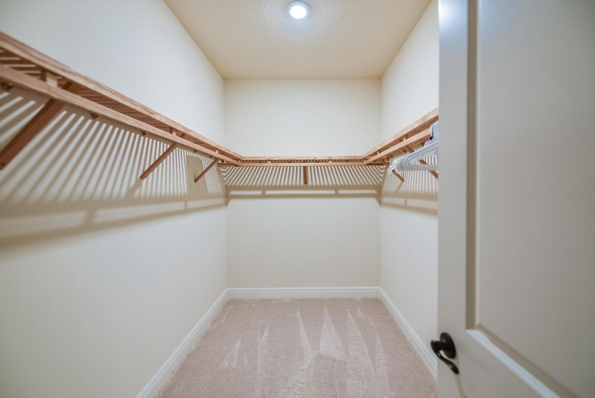 Interior, Walk-in Closets