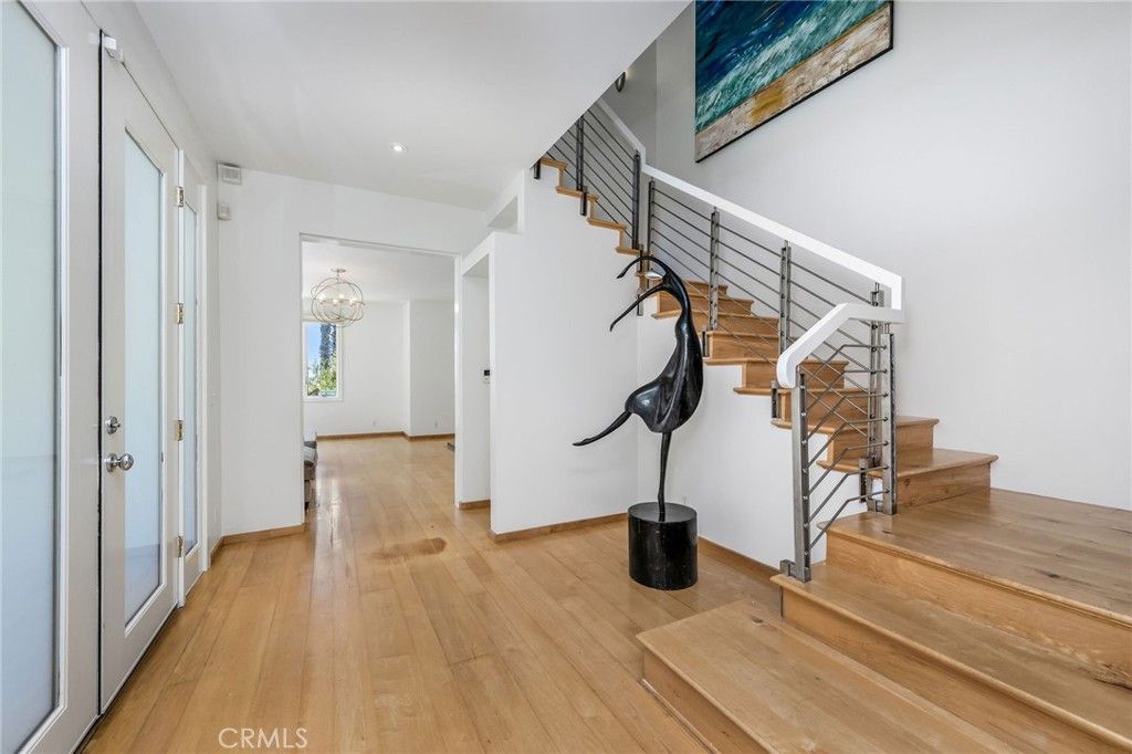 Chandelier, Interior, Recessed Lighting, Wood Texture Flooring