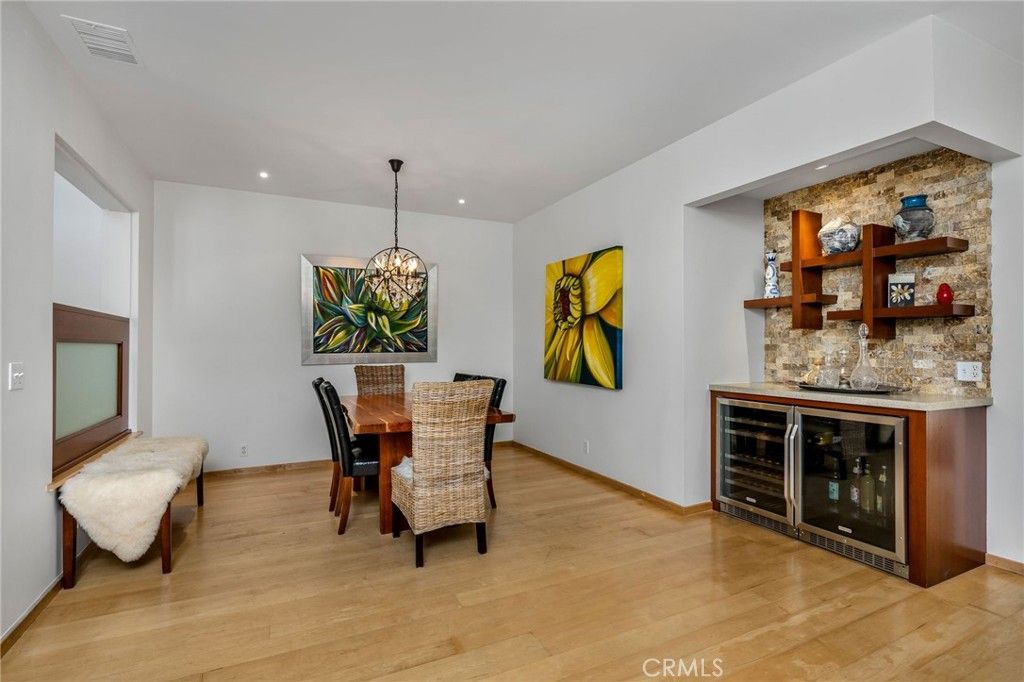 Dining room, Interior, Pendant Lights, Recessed Lighting, Stone Walls, Wood Texture Flooring