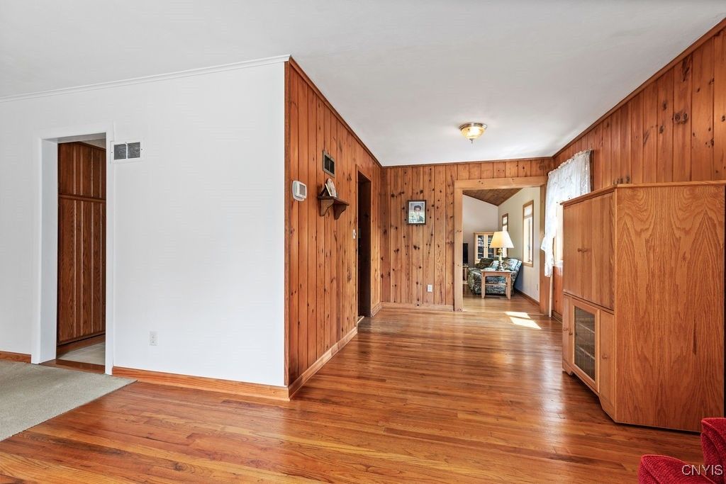 Empty room, Interior, Wood Texture Flooring, Wooden Walls