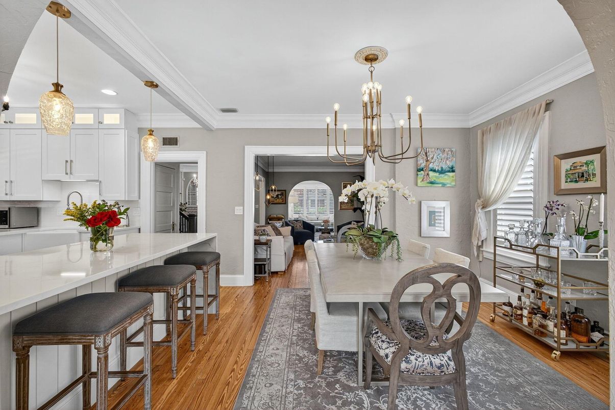 Chandelier, Dining room, Interior, Kitchen, Living room, Pendant Lights, Recessed Lighting, Wood Texture Flooring