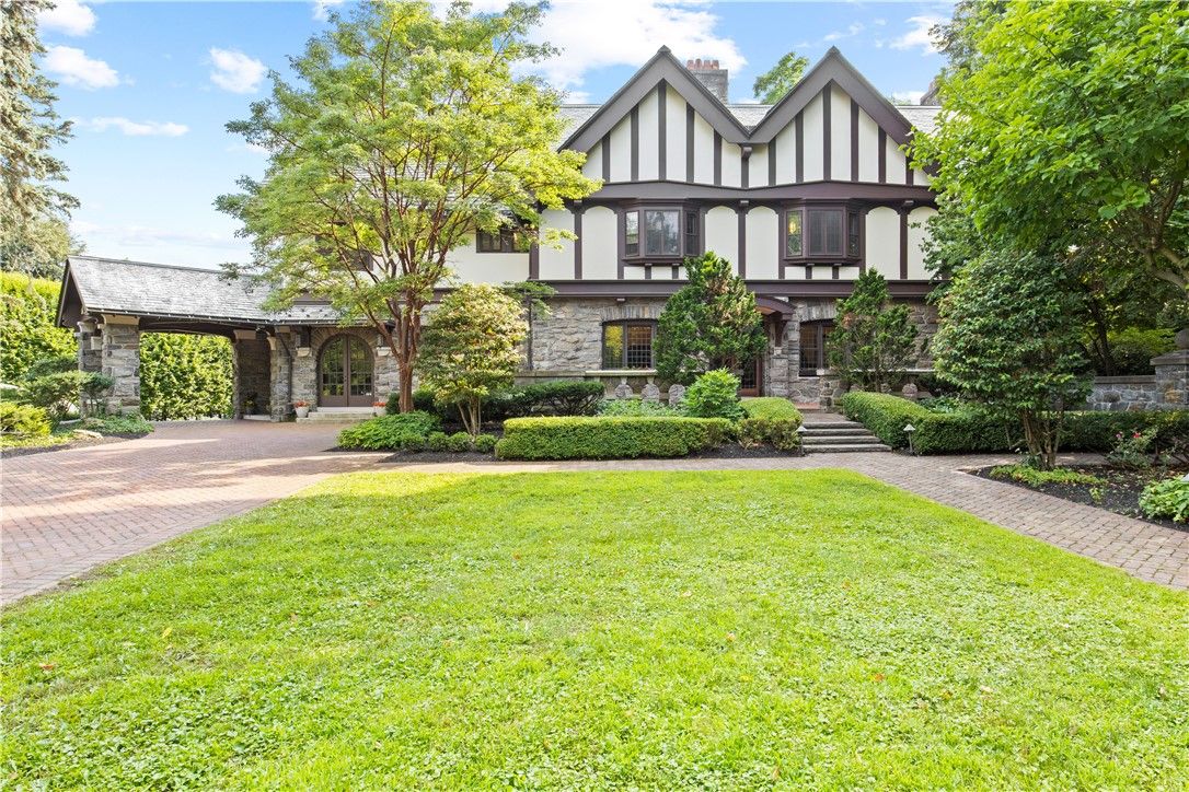 Backyard, Exterior, Facade, Tudor Revival