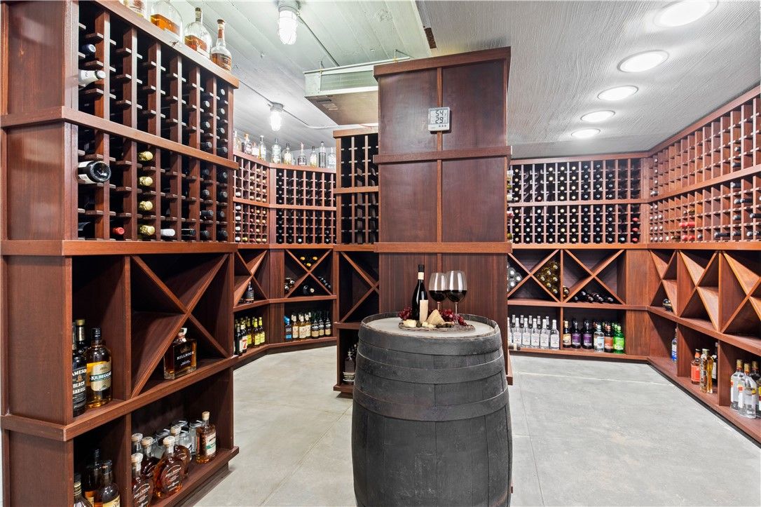 Interior, Recessed Lighting, Wine Storage