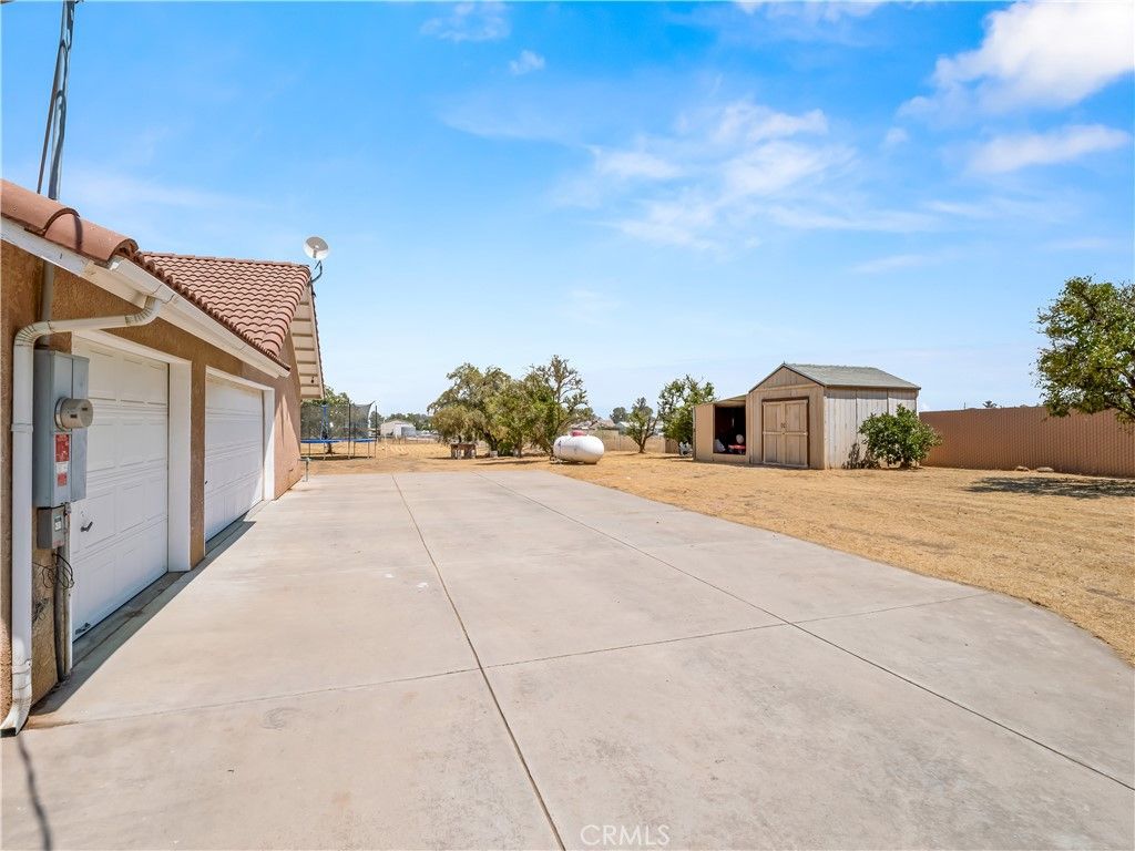 Backyard, Detached Garage, Exterior
