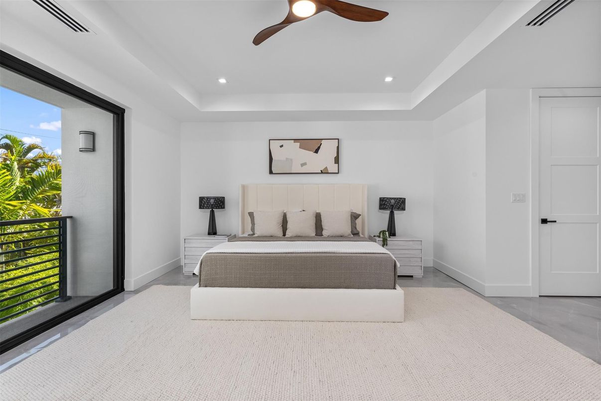 Bedroom, Interior, Recessed Lighting