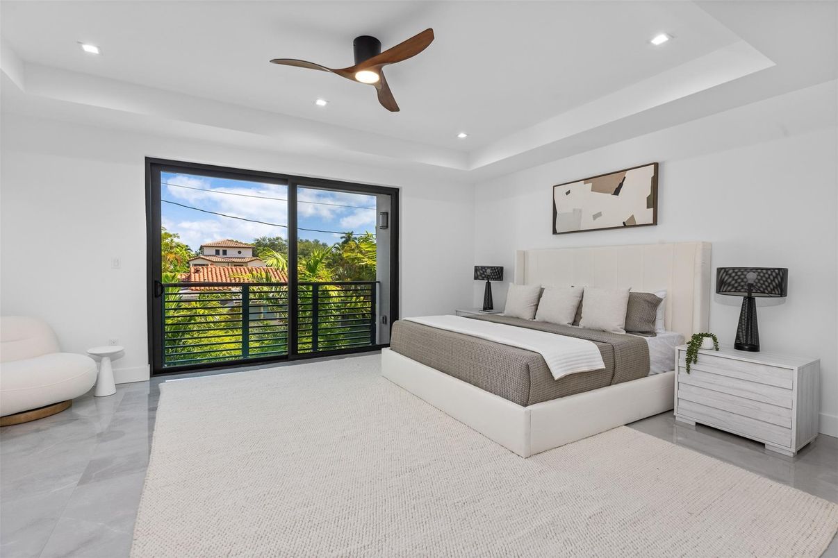 Bedroom, Interior, Recessed Lighting