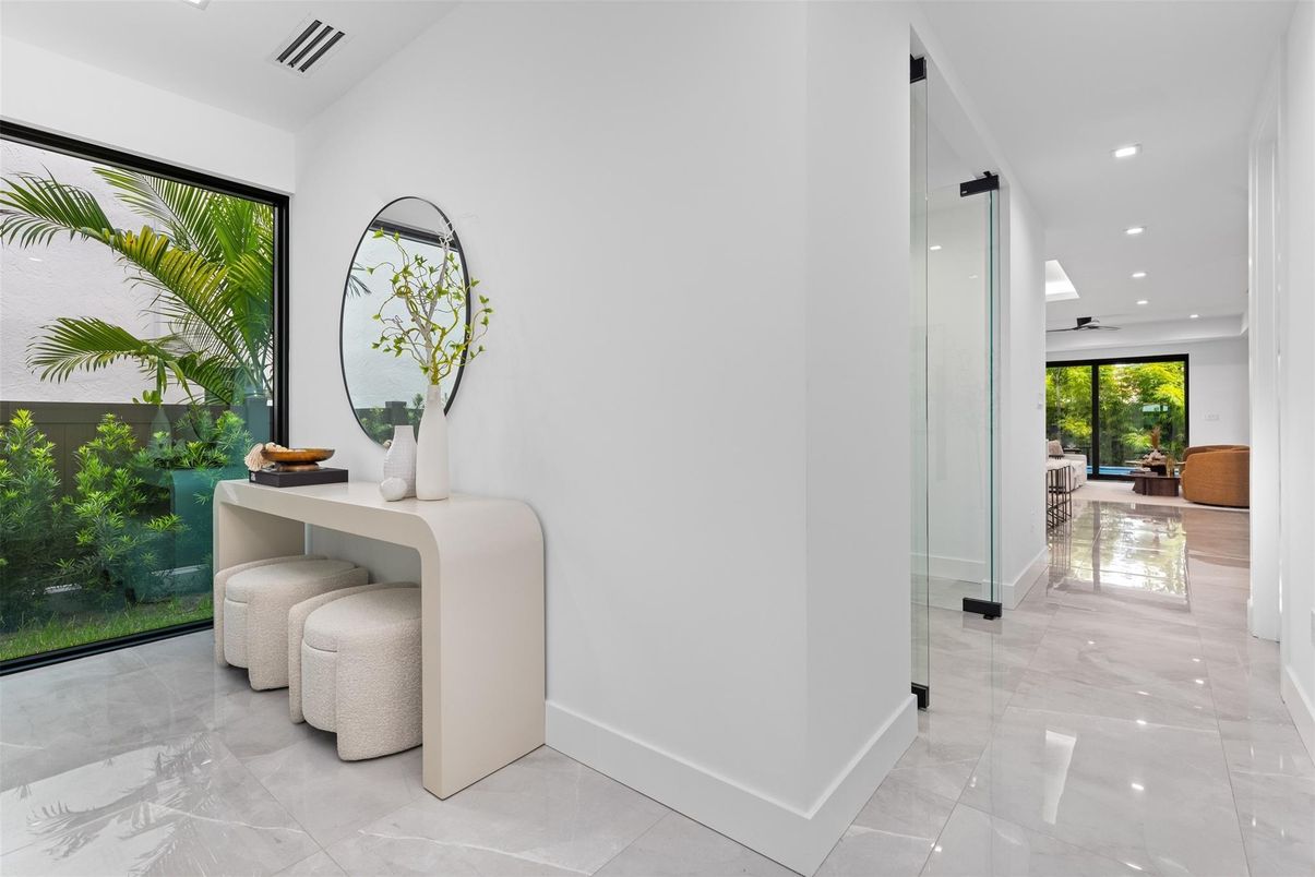 Interior, Recessed Lighting