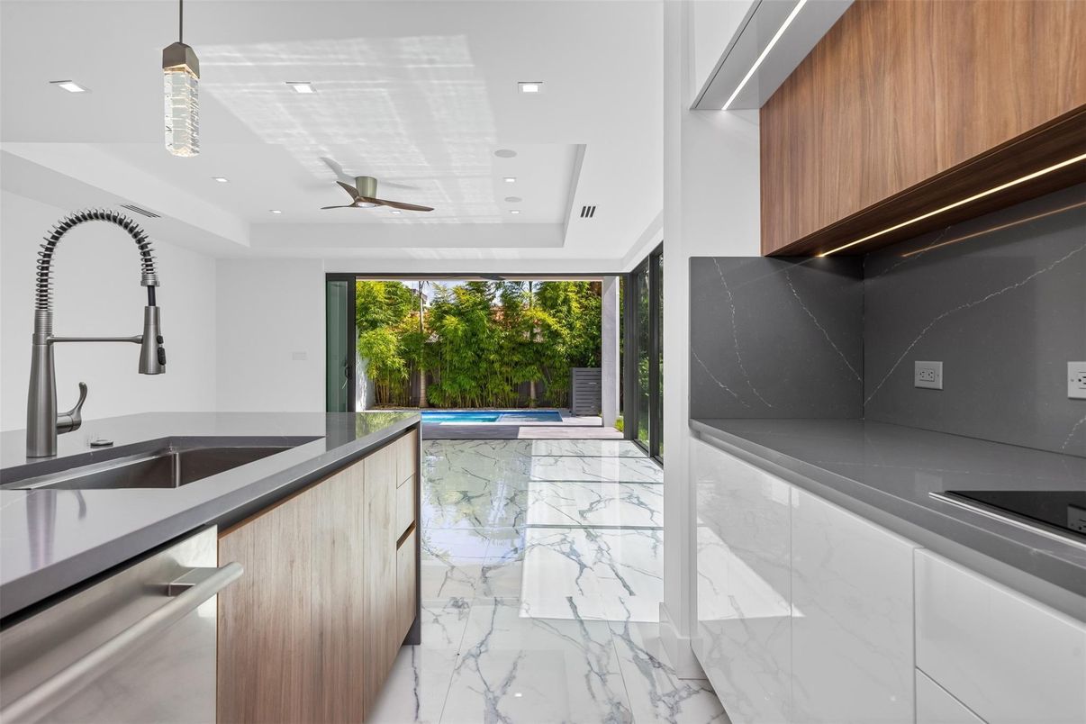 Interior, Marble, Recessed Lighting