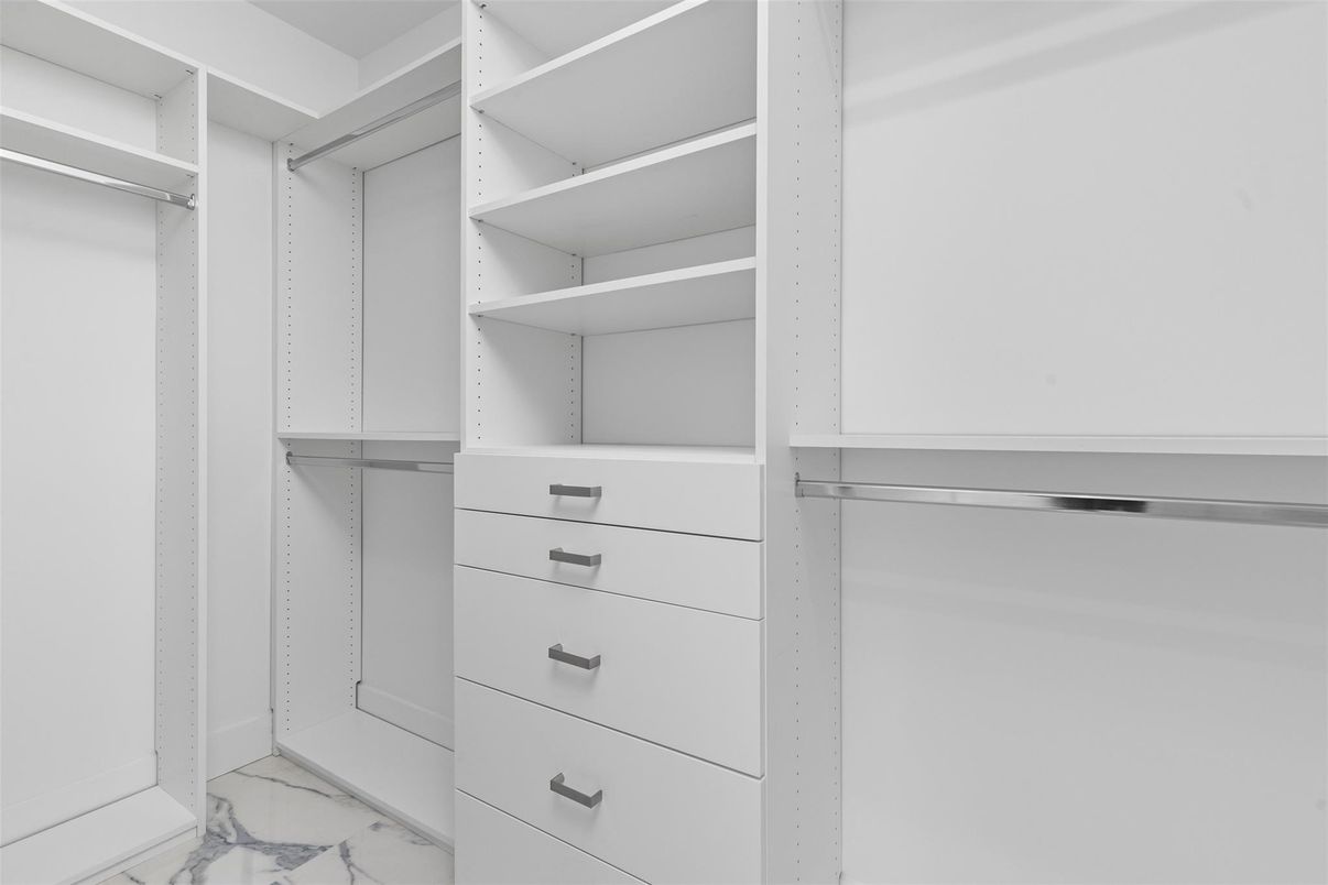 Interior, Marble, Walk-in Closets
