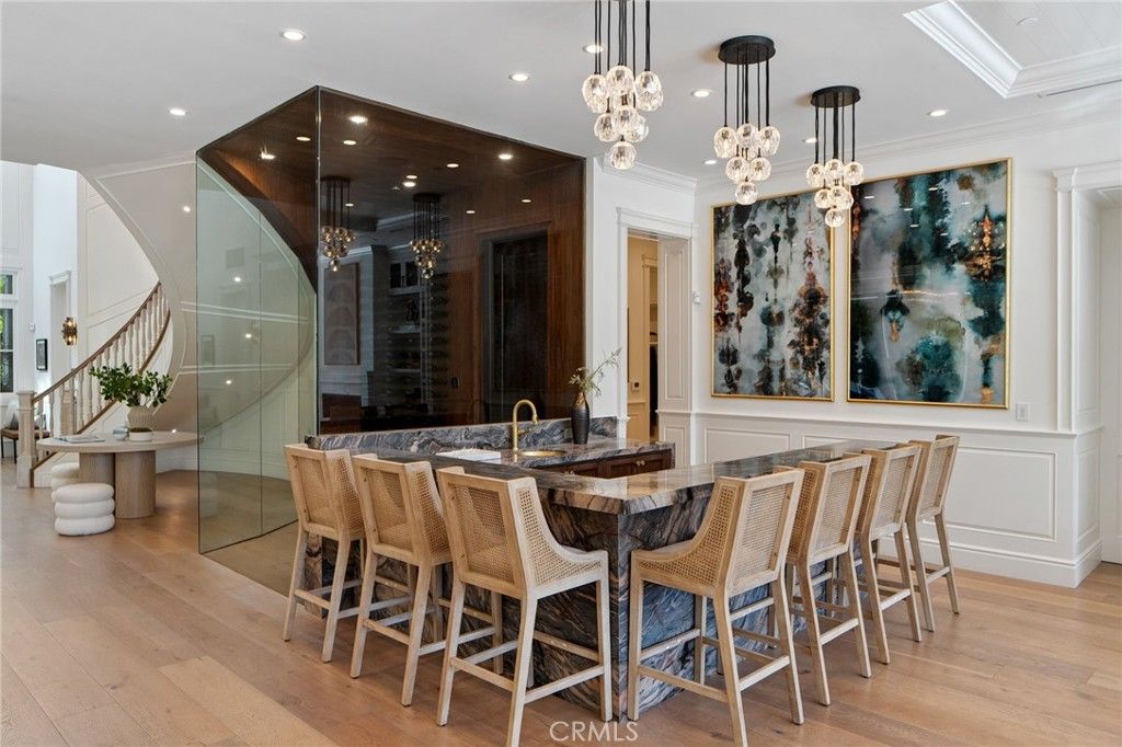 Interior, Pendant Lights, Recessed Lighting, Wood Texture Flooring