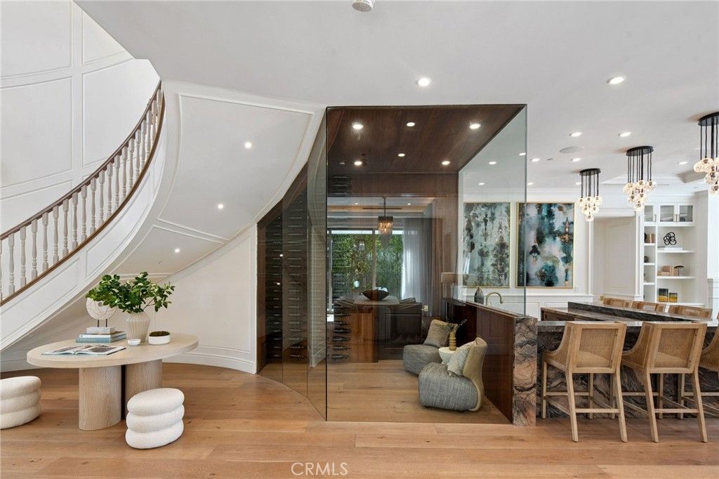 Interior, Pendant Lights, Recessed Lighting, Wood Texture Flooring