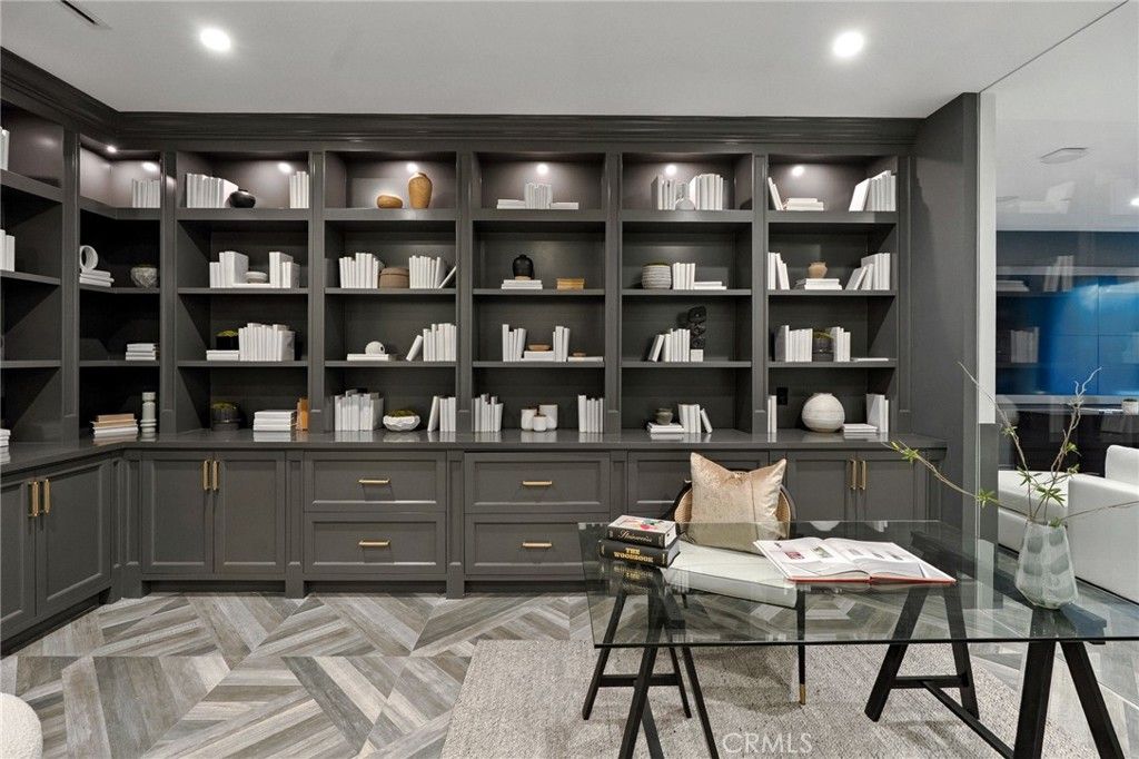 Home Office, Interior, Recessed Lighting, Wood Texture Flooring