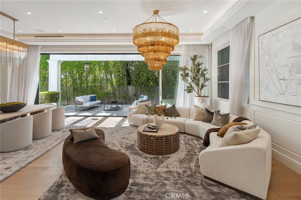 Chandelier, Interior, Living room, Recessed Lighting, Wood Texture Flooring