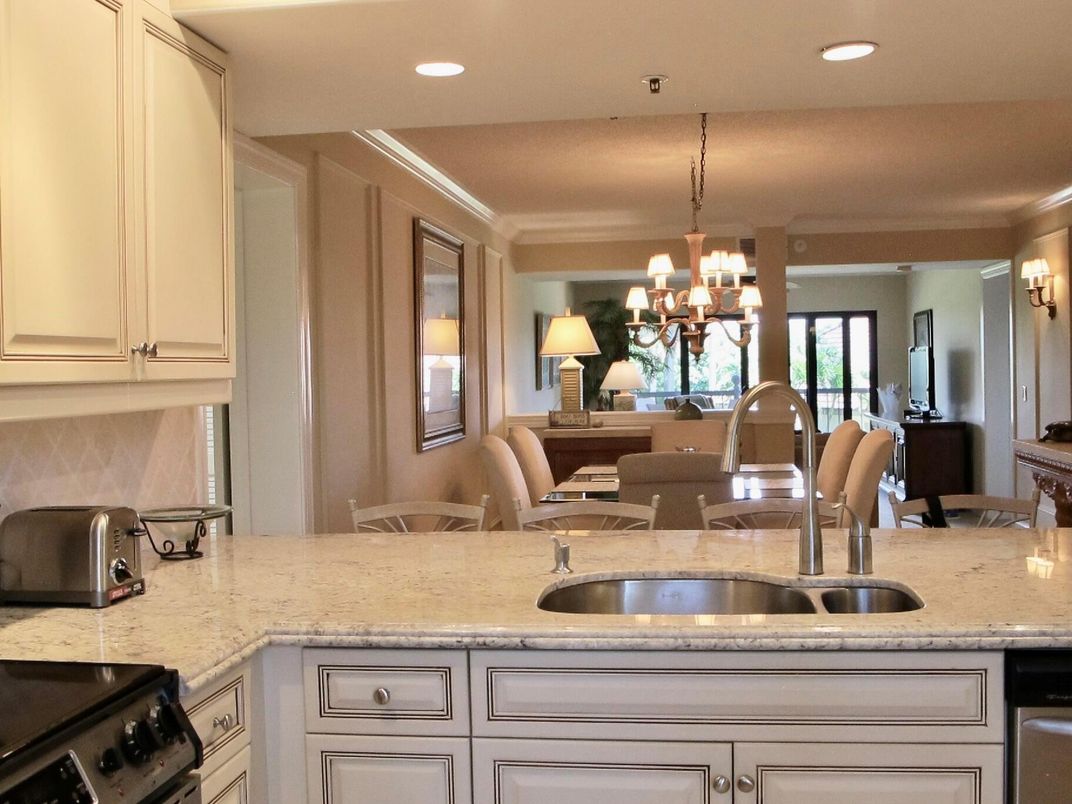 Chandelier, Dining room, Interior, Kitchen, Recessed Lighting