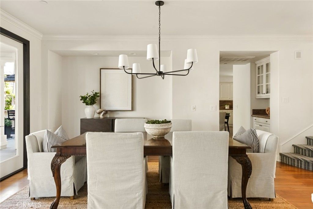 Chandelier, Dining room, Interior, Wood Texture Flooring