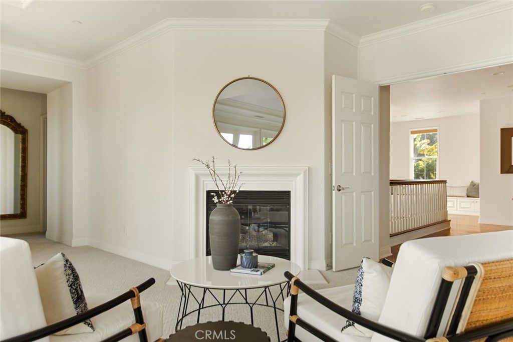 Fireplace, Interior, Living room