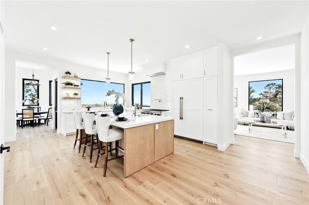 Dining room, Interior, Kitchen, Living room, Pendant Lights, Recessed Lighting, Wood Texture Flooring