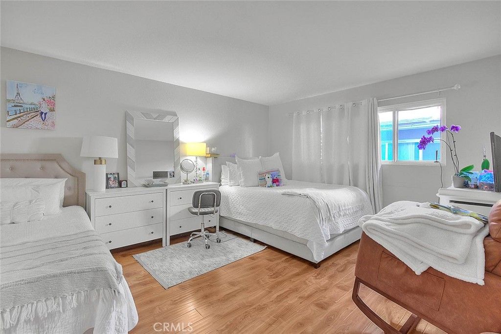 Bedroom, Home Office, Interior, Wood Texture Flooring