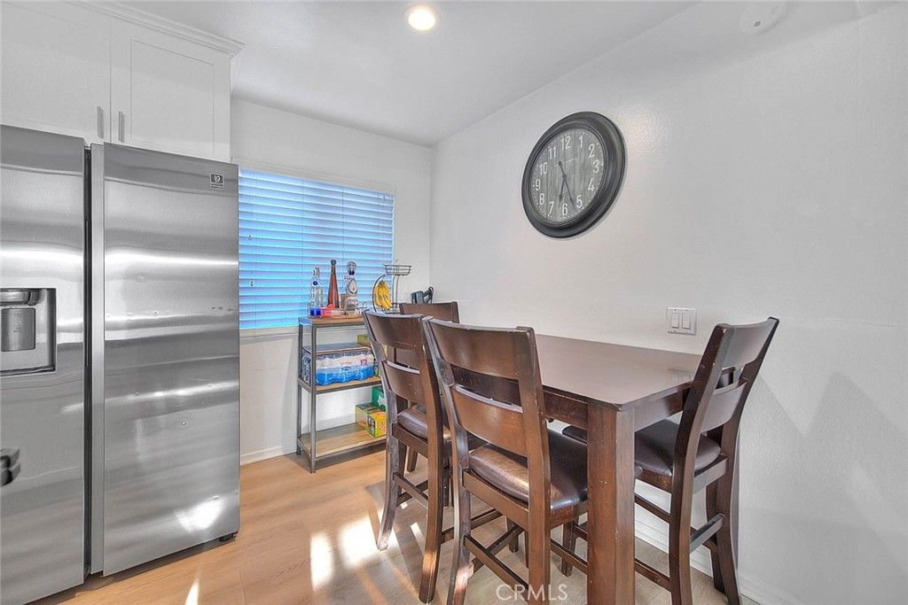 Dining room, Interior, Kitchen, Recessed Lighting, Stainless Steel Appliances, Wood Texture Flooring
