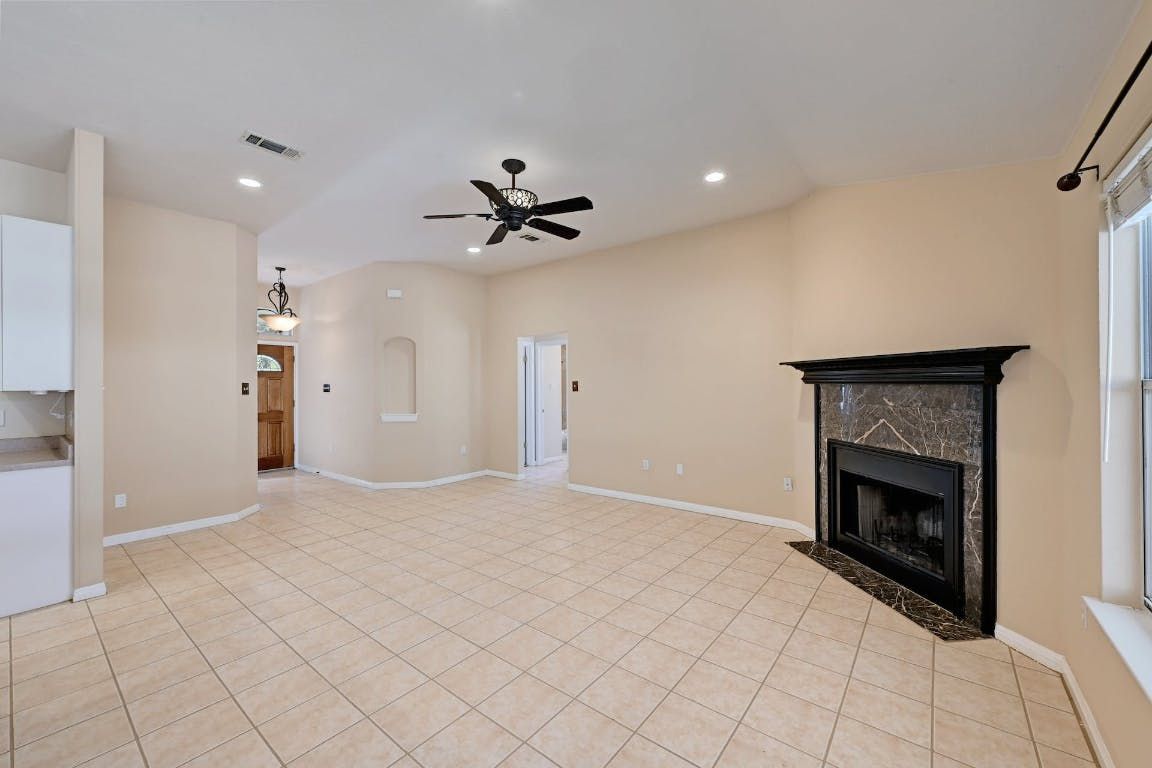 Empty room, Fireplace, Interior, Pendant Lights, Recessed Lighting