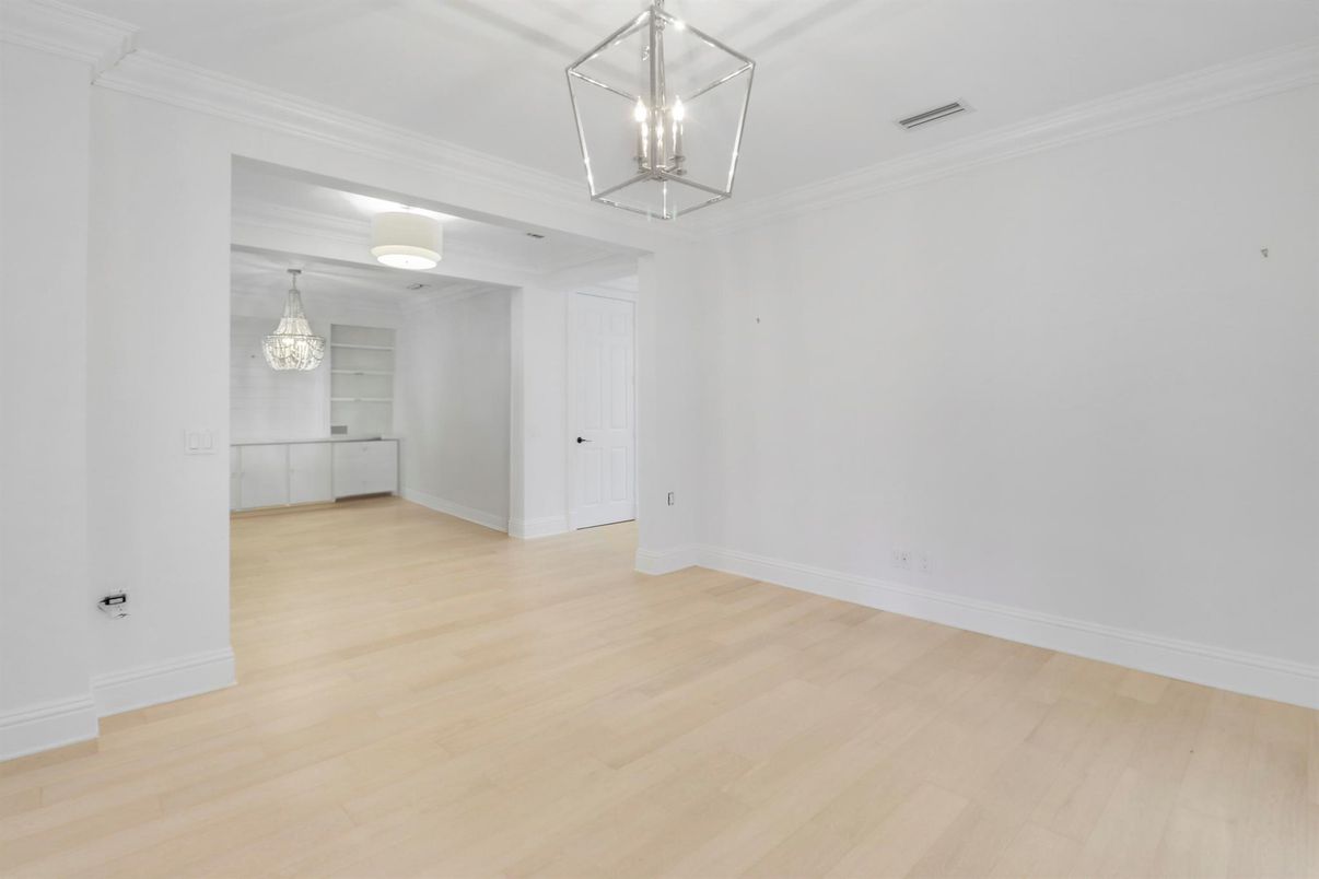 Chandelier, Empty room, Interior, Wood Texture Flooring