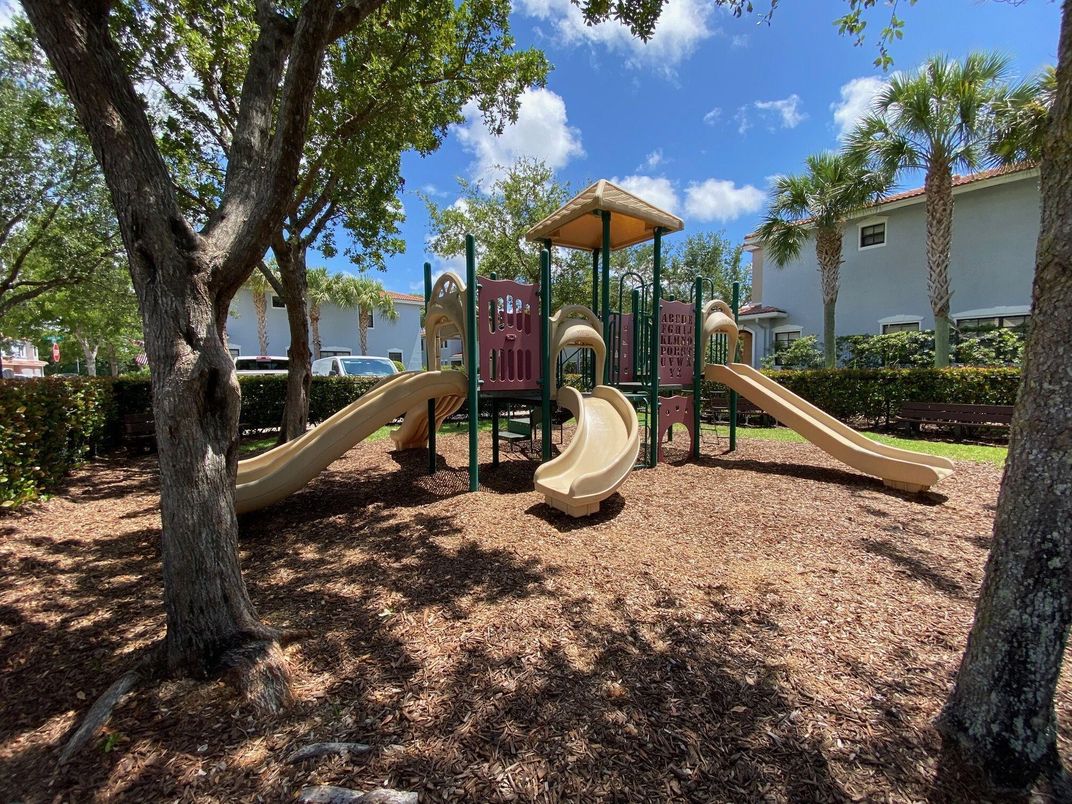 Backyard, Exterior, Playground