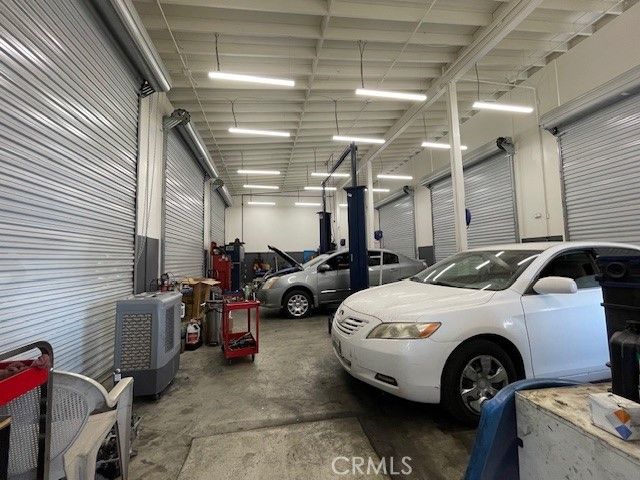 Garage, Interior, Recessed Lighting